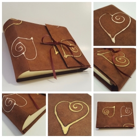 Photo album Batik Hearts